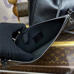 LV M25143 Louis Vuitton CarryAll Dark MM Bag Black - Default Title - View 9