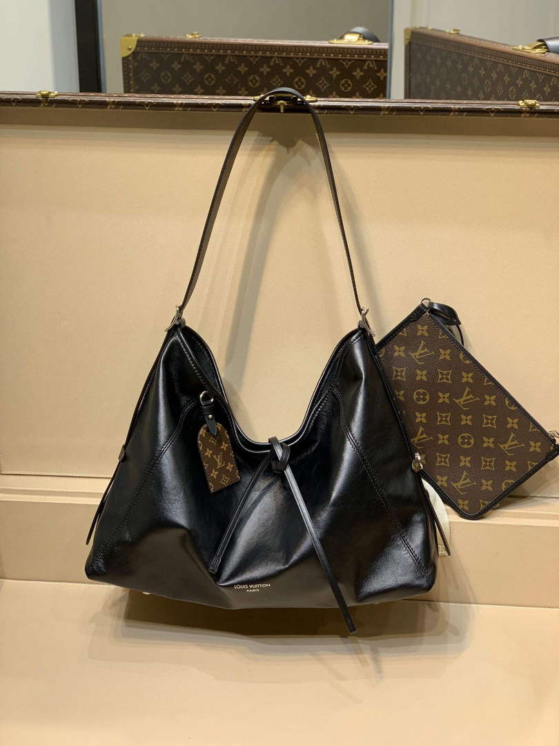 LV M25143 Louis Vuitton CarryAll Dark MM Handbag Black - Default Title - View 1