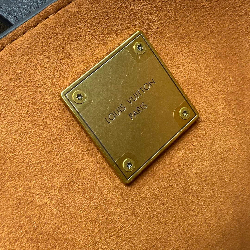 LV M25341 Louis Vuitton Low Key Cabas MM Bag Black
