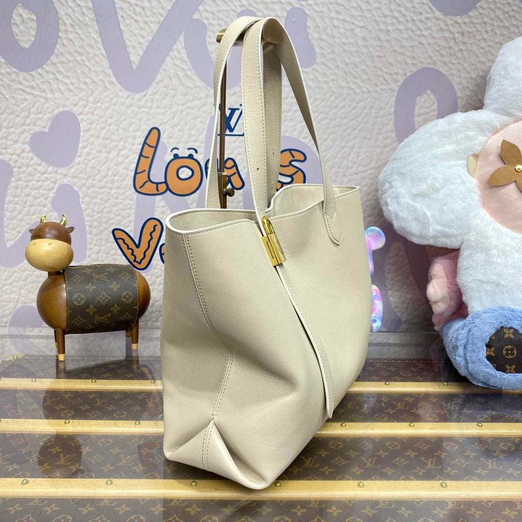 LV M25341 Louis Vuitton Low Key Cabas MM Bag off white