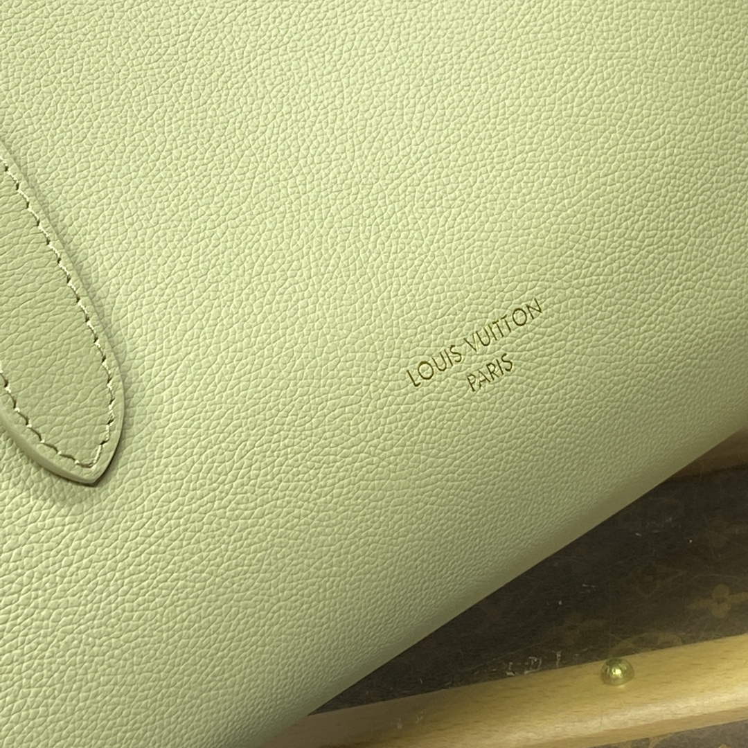 LV M25343 Louis Vuitton Low Key Cabas MM Bag Clay Green - Default Title - View 13