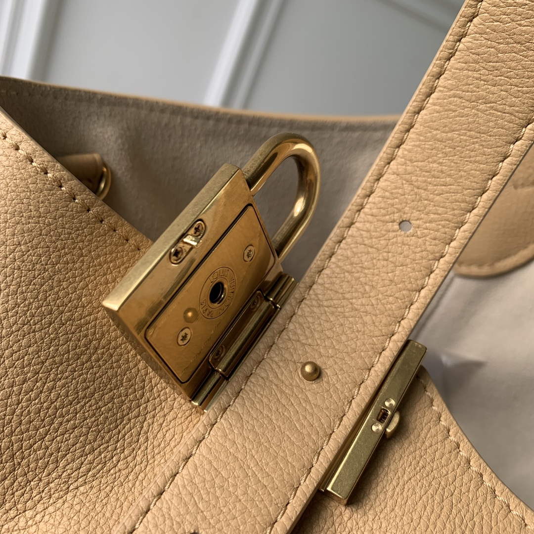 LV M25353 Louis Vuitton Low Key Hobo PM Bag Urban Yellow - Default Title - View 7