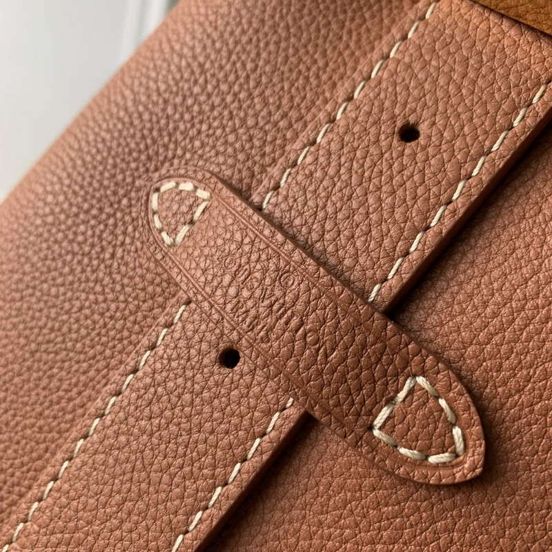 LV M25354 Louis Vuitton Low Key Hobo PM Bag Cognac