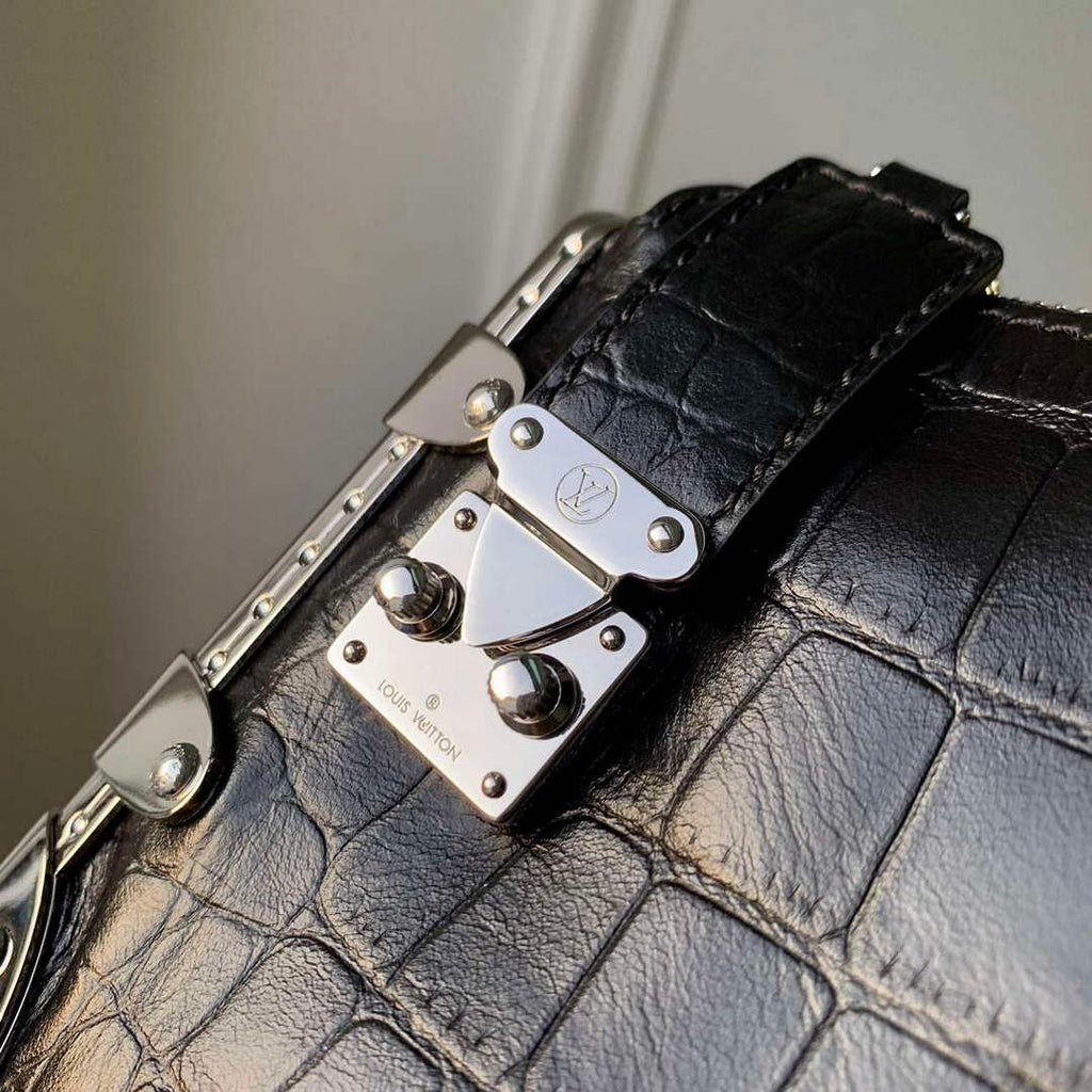 LV M25445 Louis Vuitton Slim Trunk Bag Crocodile Pattern Black
