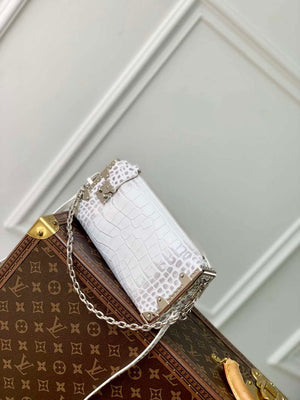LV M25445 Louis Vuitton Slim Trunk Bag Crocodile Pattern White - Default Title - View 2