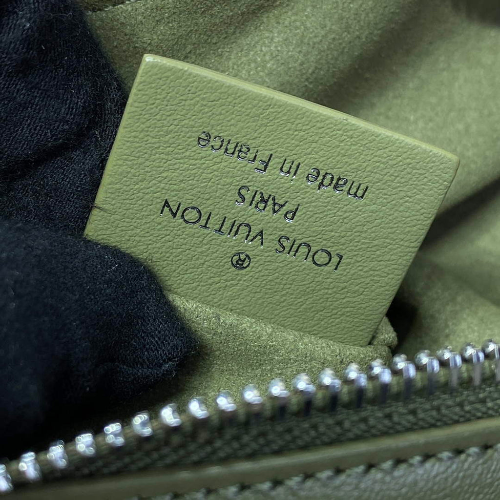 LV M25445 Louis Vuitton Slim Trunk Bag Green