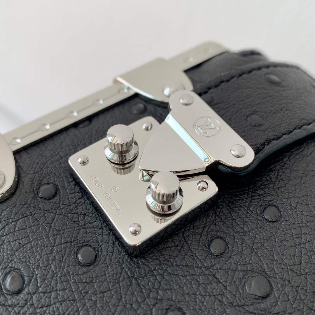 LV M25445 Louis Vuitton Slim Trunk Bag Ostrich Pattern Black - Default Title - View 5