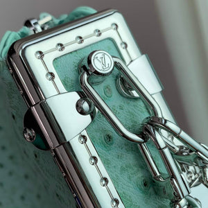 LV M25445 Louis Vuitton Slim Trunk Bag Ostrich Pattern Fruit green - Default Title - View 7