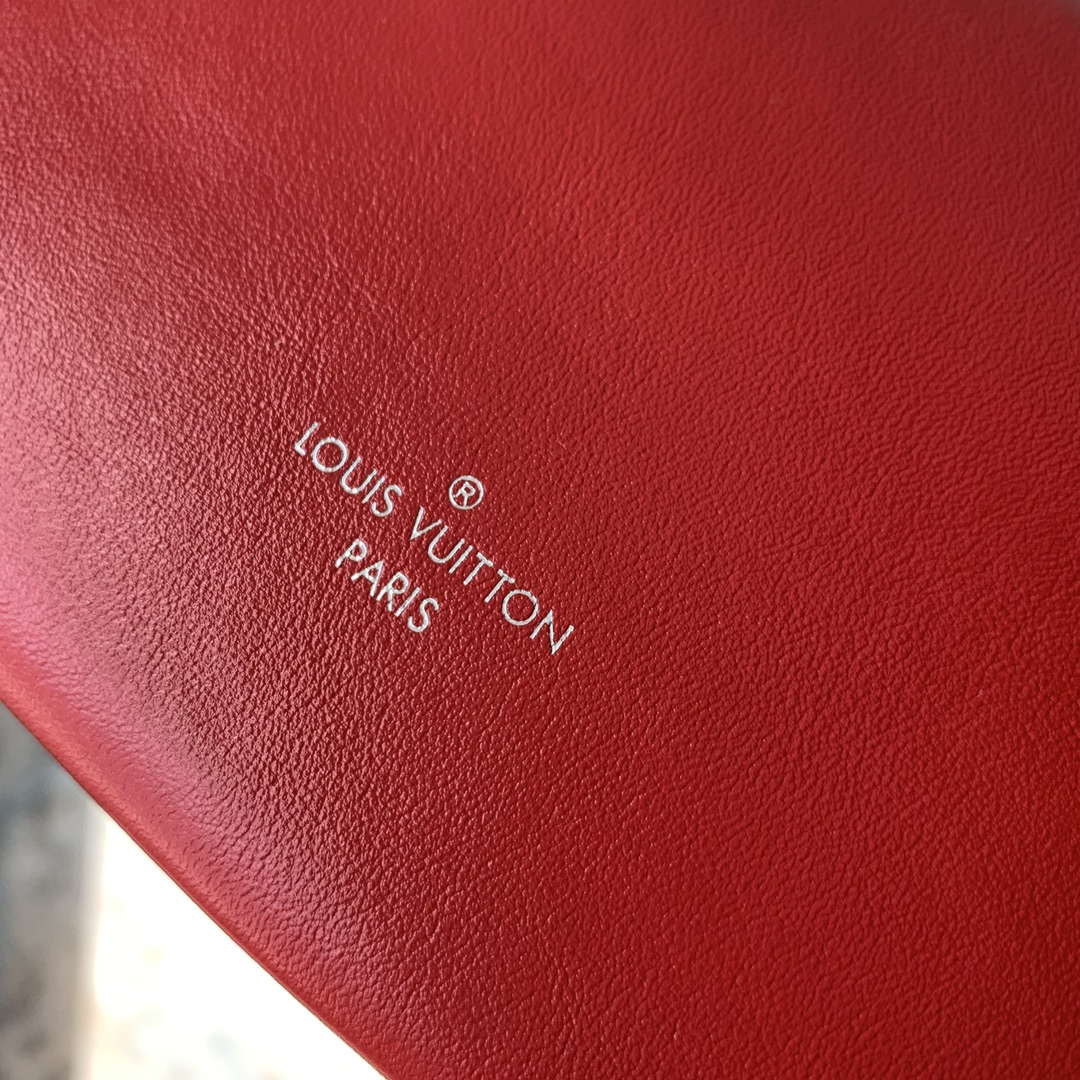 LV M25445 Louis Vuitton Slim Trunk Bag Red - Default Title - View 7