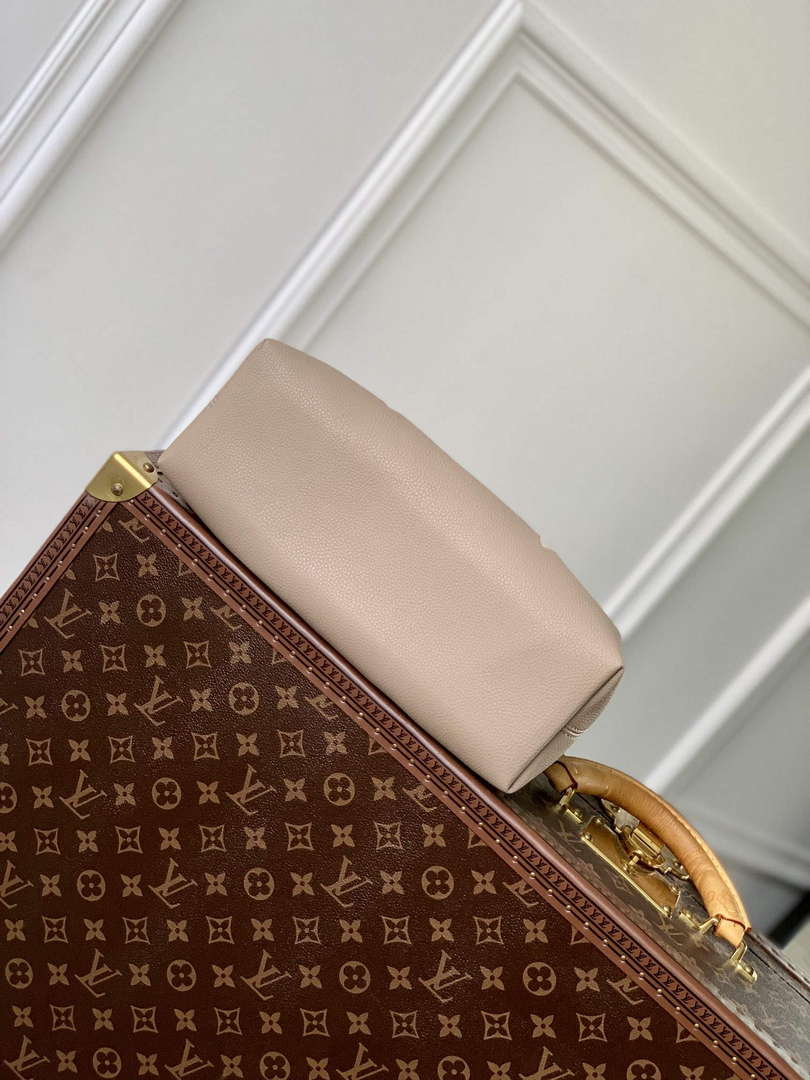 LV M25453 Louis Vuitton LV Bundle Bag Monogram Empreinte Leather Grey/Cream - Default Title - View 4