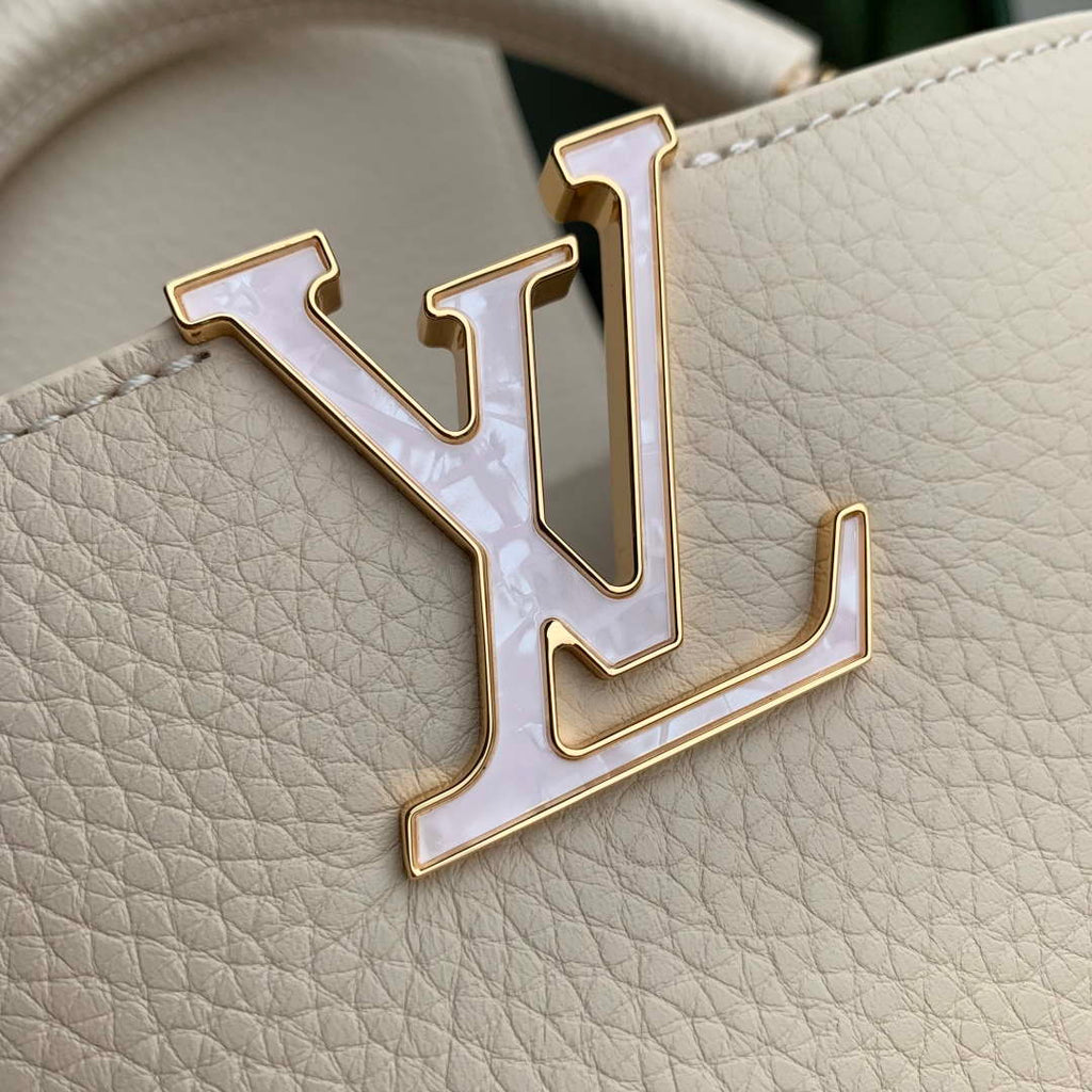 LV M25461 Louis Vuitton Capucines Mini Bag Sable/Quartz Taurillon leather