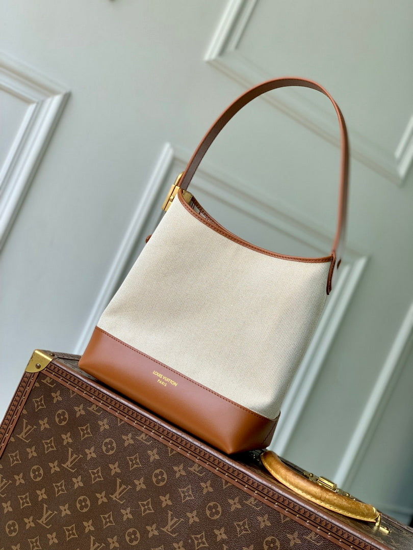 LV M25468 Louis Vuitton Low Key Hobo PM Bag Ecru/Cognac