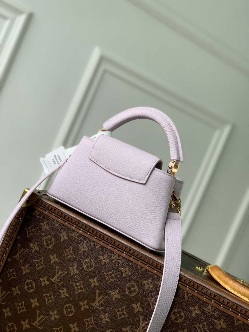 LV M25476 Louis Vuitton Capucines East-West Mini Bag Misty Lilac