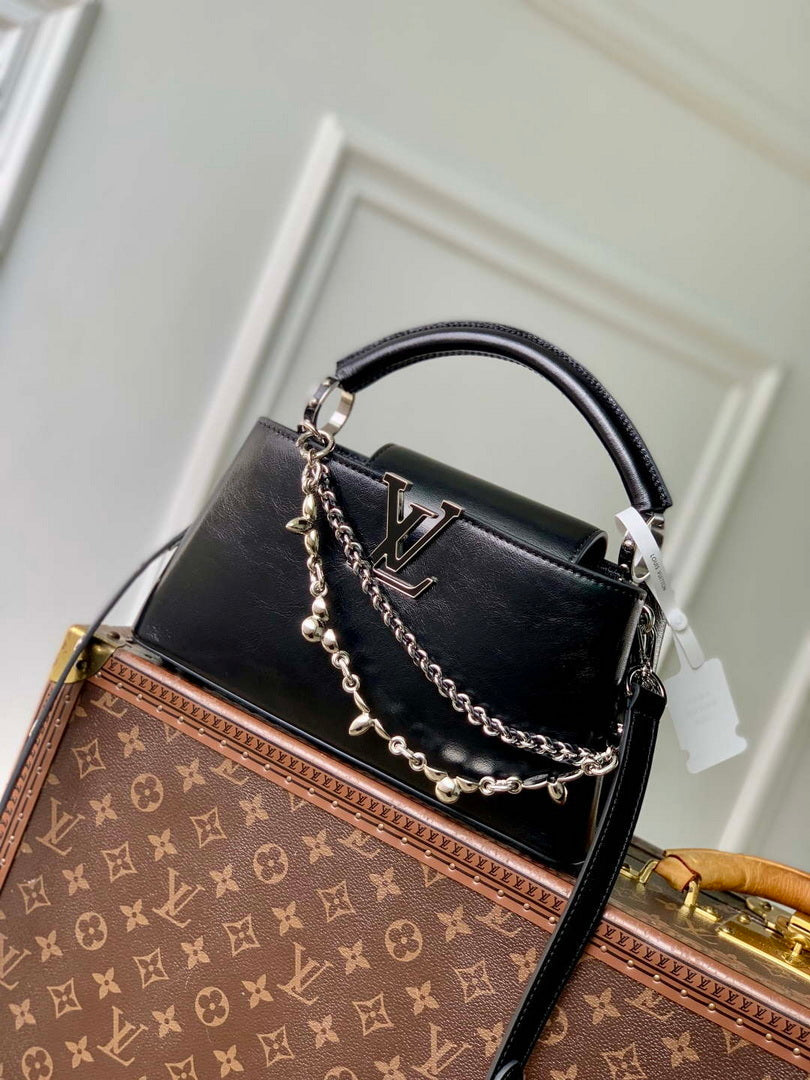 LV M25492 Louis Vuitton Capucines East-West BB Bag Black