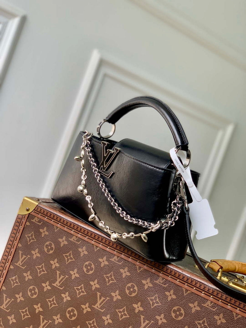 LV M25492 Louis Vuitton Capucines East-West BB Bag Black