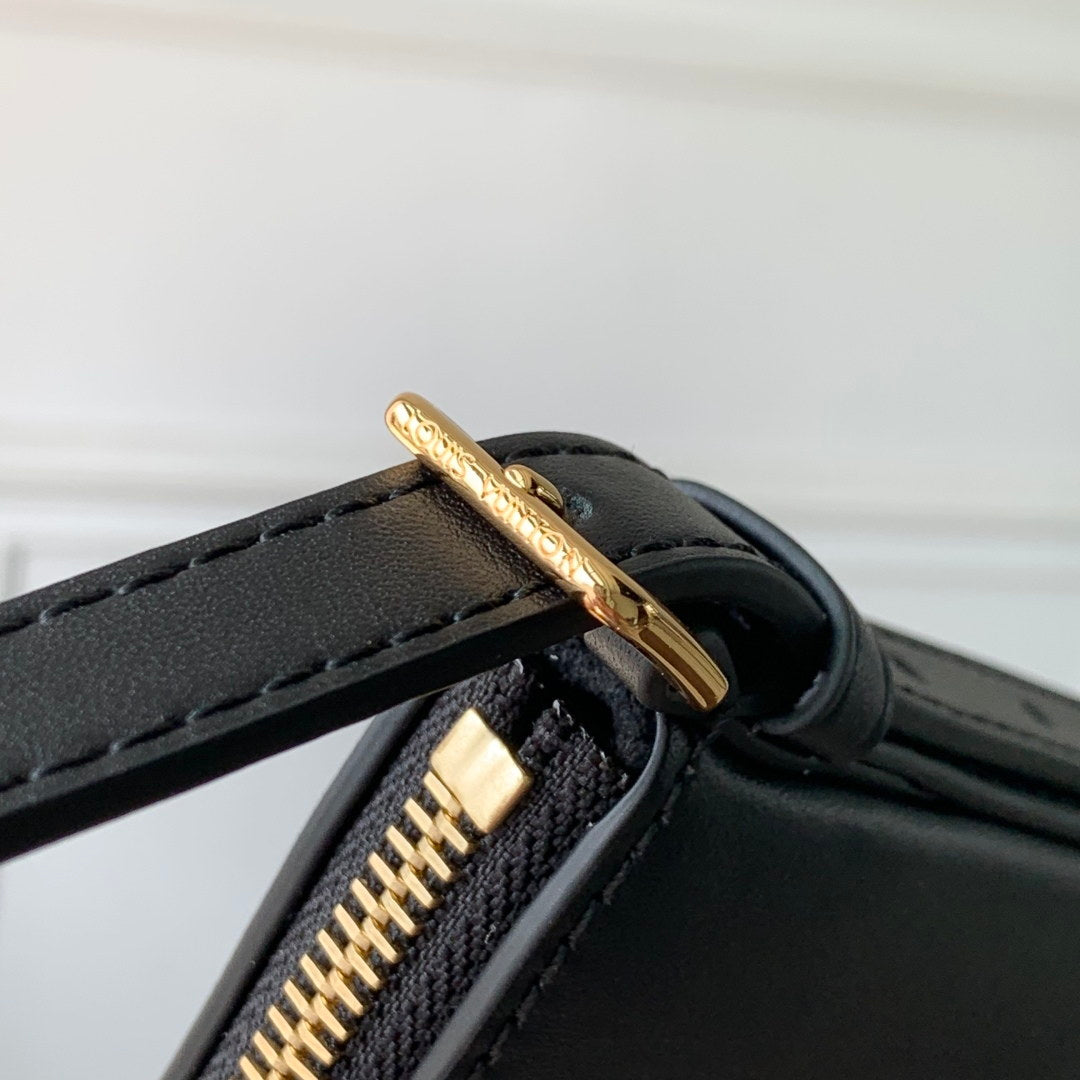 LV M25525 Louis Vuitton Pochette LV Bloom Bag Black