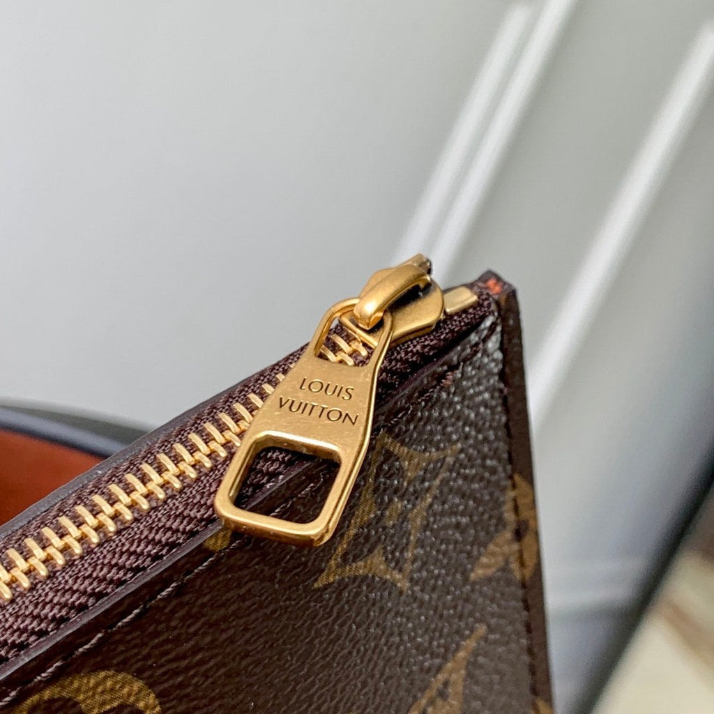 LV M25543 Louis Vuitton Low Key All In BB Bag Black