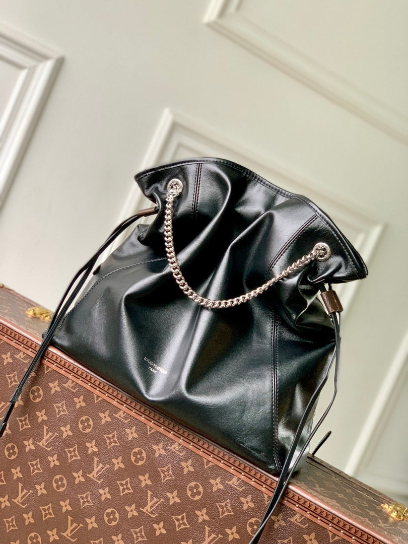 LV M25545 Louis Vuitton Off Duty Vibe MM Bag Black