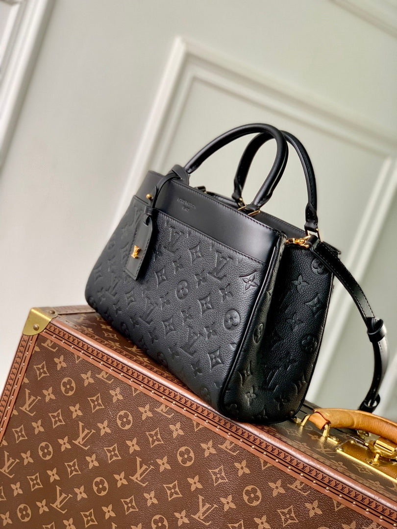 LV M25577 Louis Vuitton Avenue PM Bag Black