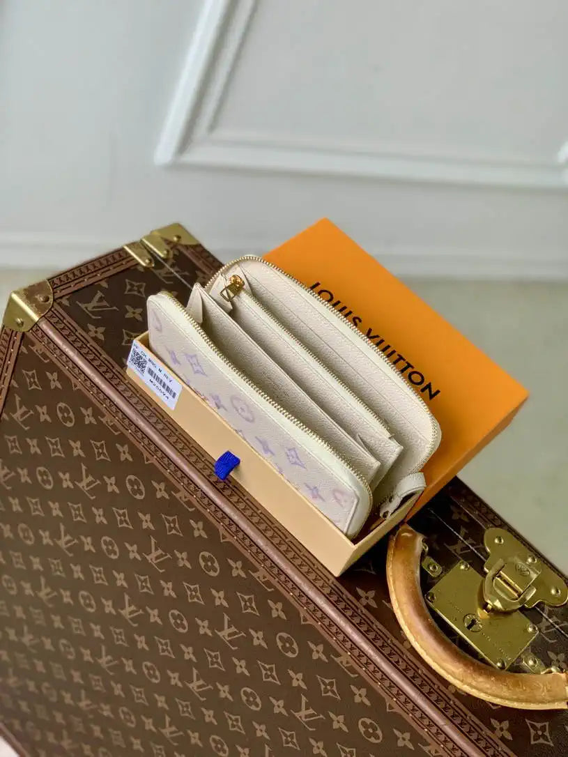 LV M25594 Louis Vuitton Zippy Wallet Monogram Empreinte Dream Beige