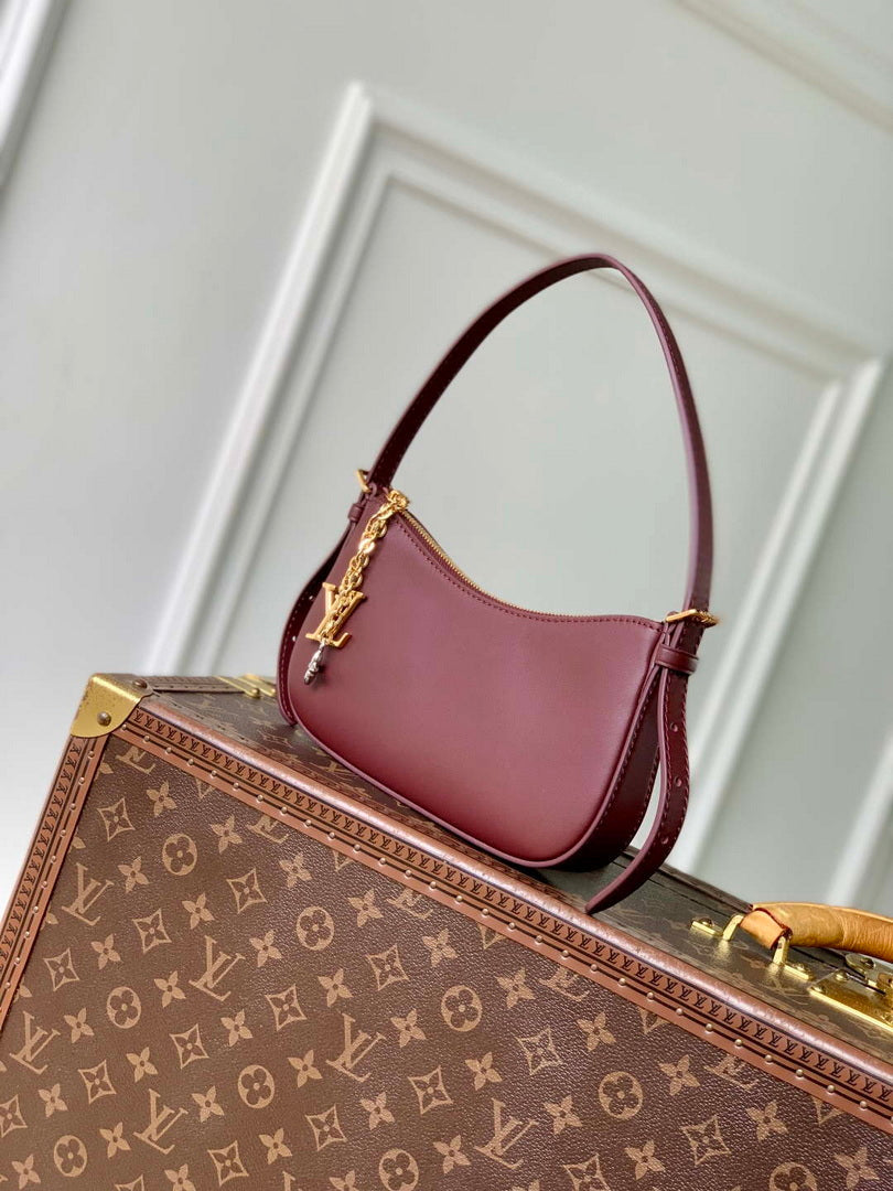 LV M25650 Louis Vuitton Pochette LV BLoom Bag Grenat Red