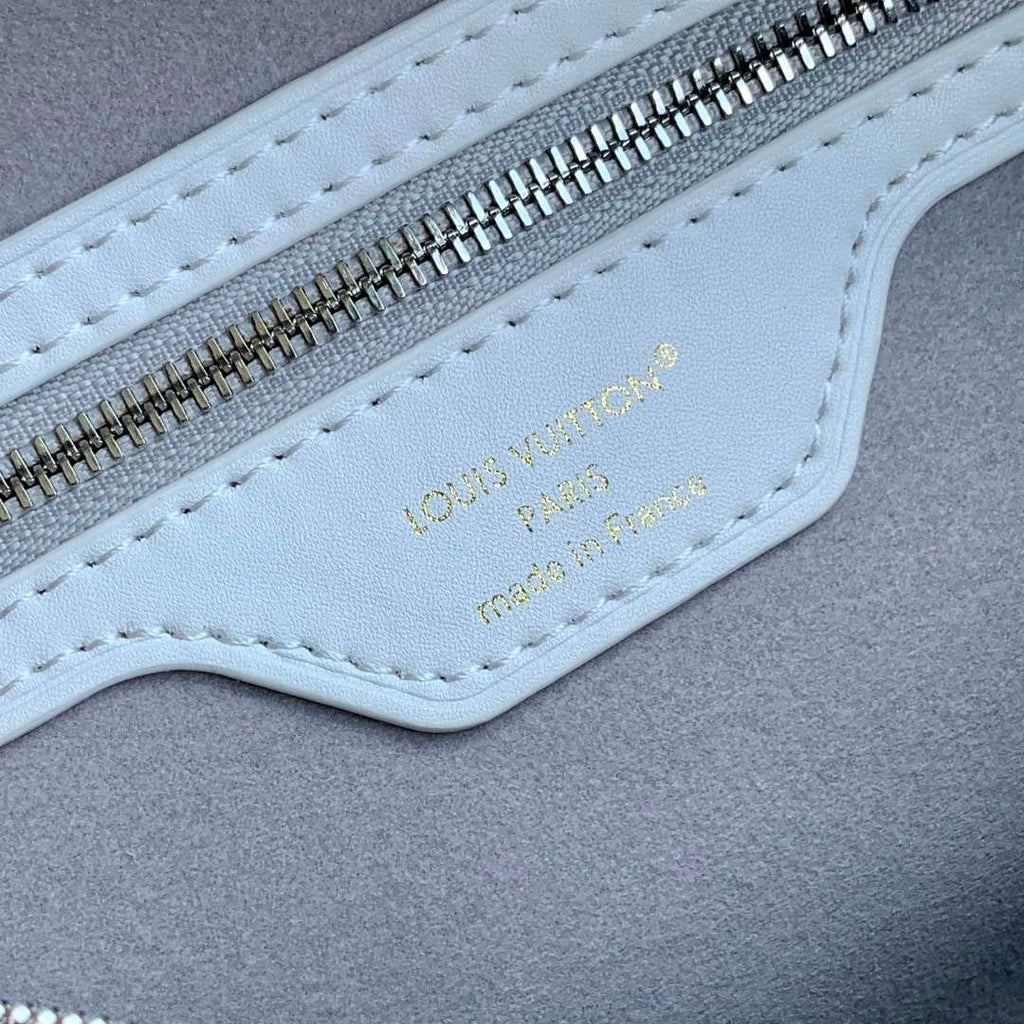 LV M25670 Louis Vuitton Speedy Soft 30 Bag Cloud Gray