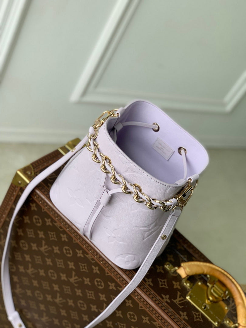 LV M25675 Louis Vuitton N¨¦oNo¨¦ BB Bag Misty Lilac