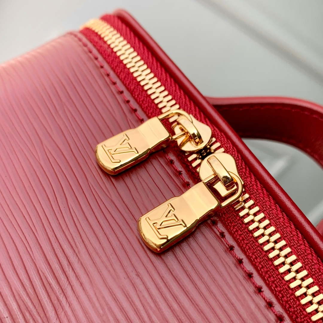 LV M25688 Louis Vuitton Nice Beauty Bag Monogram Rouge