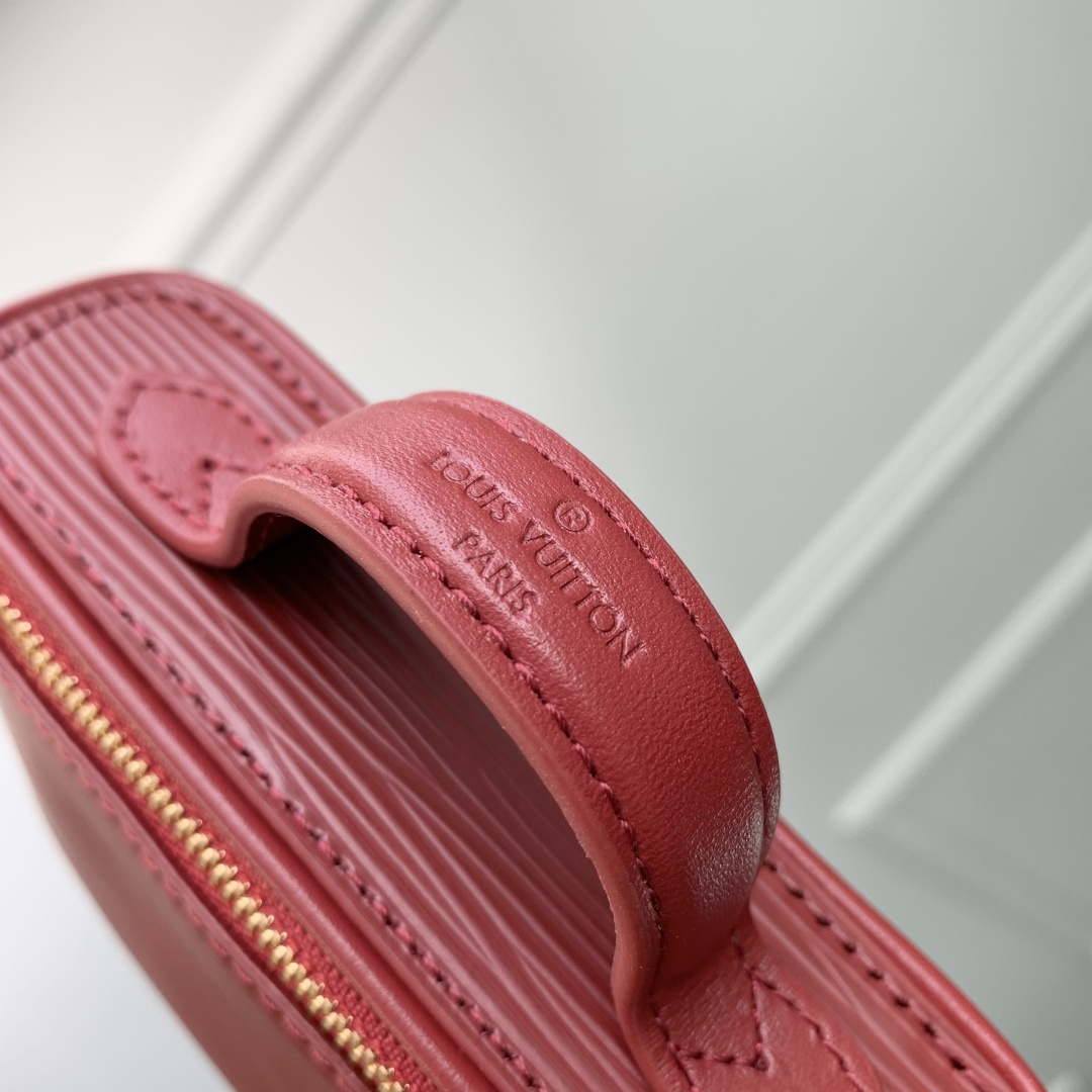 LV M25688 Louis Vuitton Nice Beauty Bag Monogram Rouge