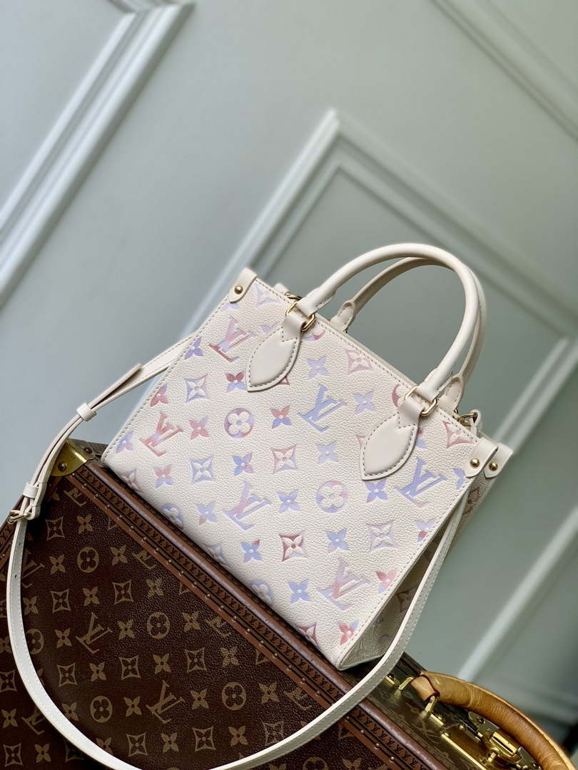 LV M25770 Louis Vuitton OnTheGo PM Bag Dream Cream