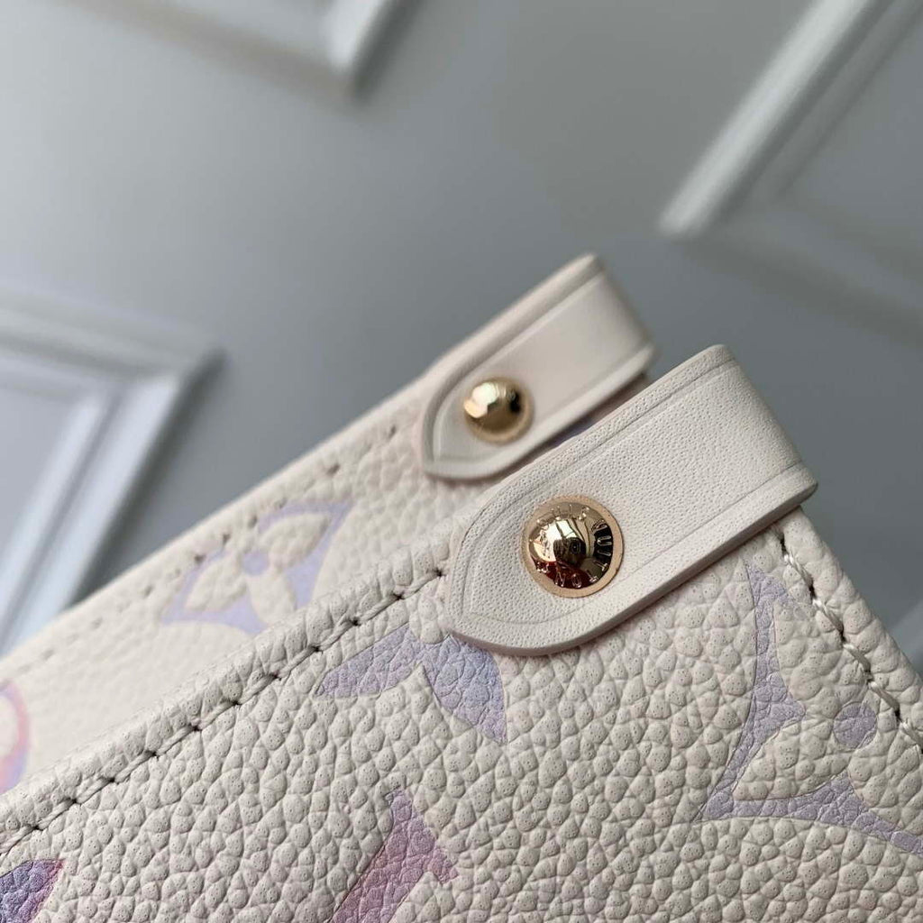 LV M25770 Louis Vuitton OnTheGo PM Bag Dream Cream