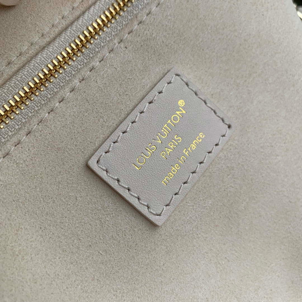 LV M25770 Louis Vuitton OnTheGo PM Bag Dream Cream
