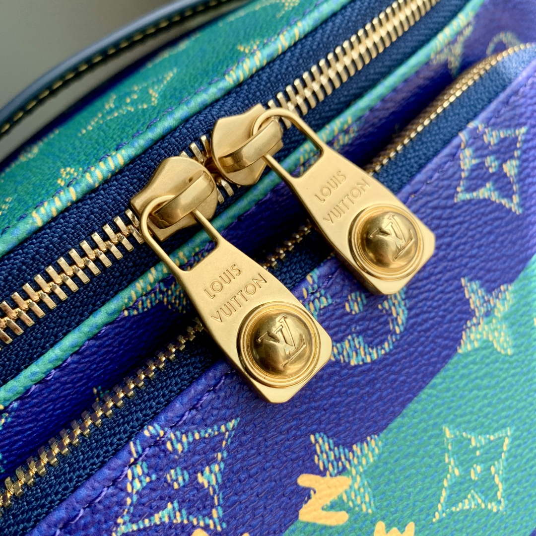 LV M25783 Louis Vuitton Rush Bumbag Blue Stripes