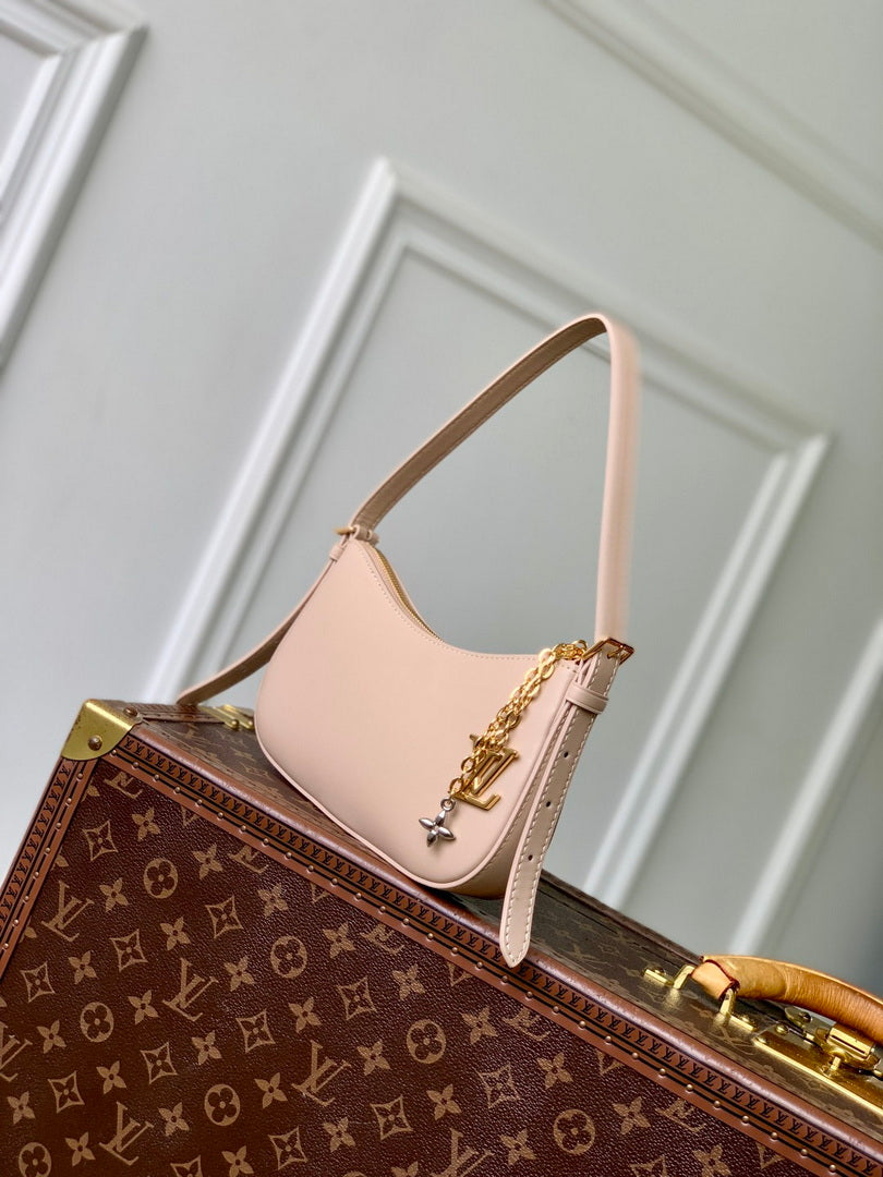 LV M25784 Louis Vuitton Pochette LV Bloom Bag Sand