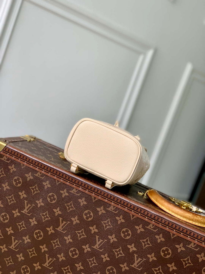LV M25819 Louis Vuitton Nano No¨¦ Backpack Cream