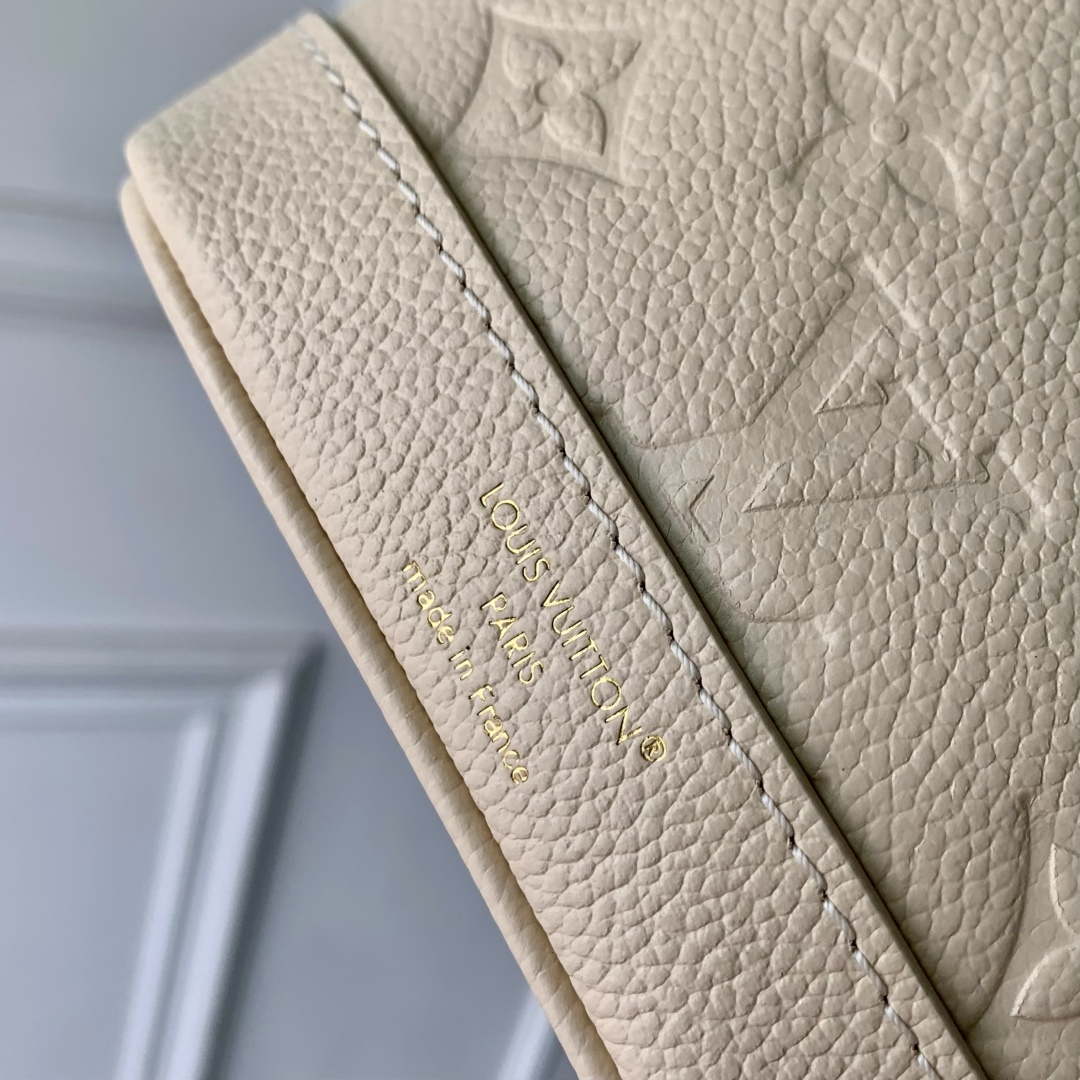 LV M25819 Louis Vuitton Nano No¨¦ Backpack Cream