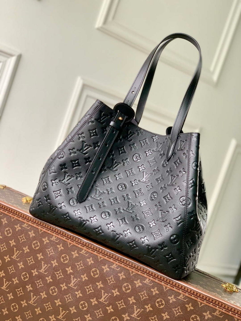 LV M25860 Louis Vuitton All In One MM Bag Black