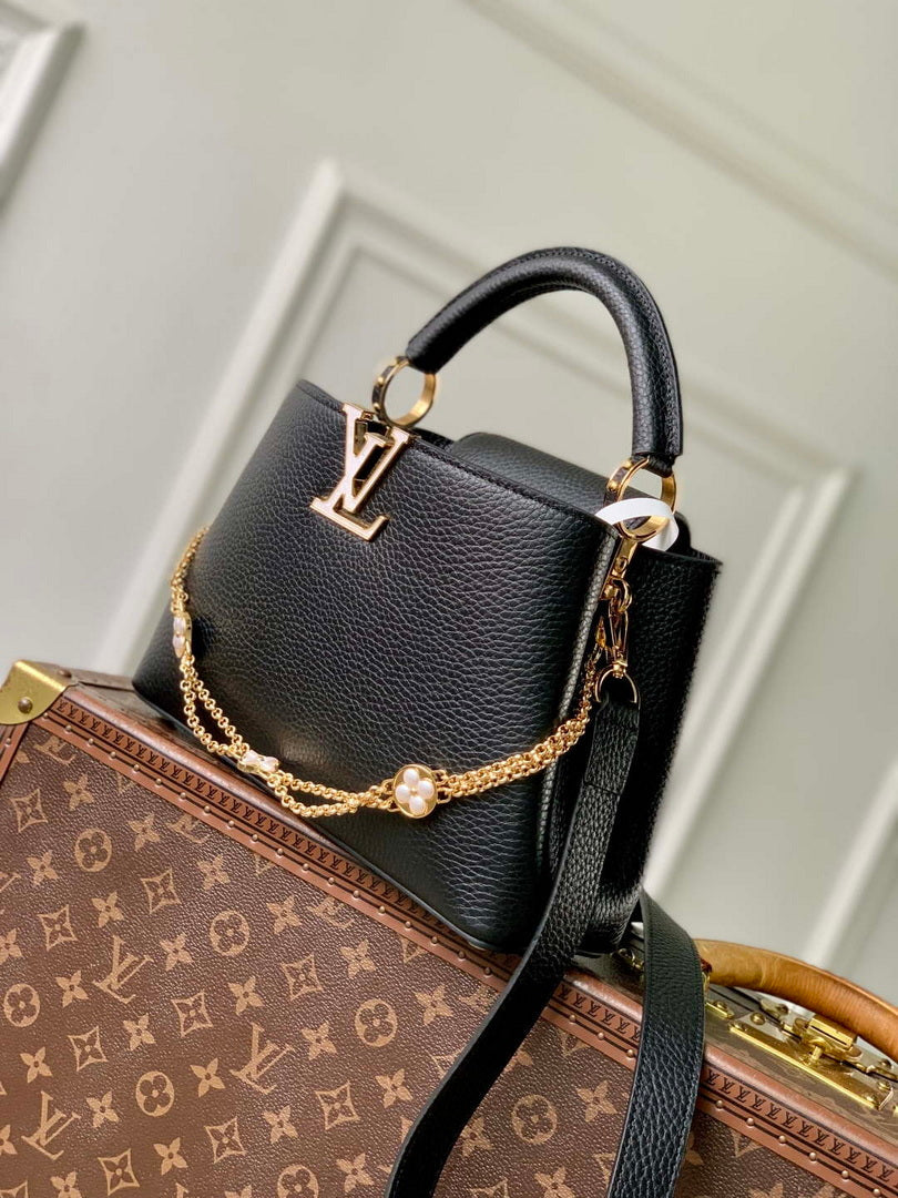 LV M25862 Louis Vuitton Capucines BB Bag Black