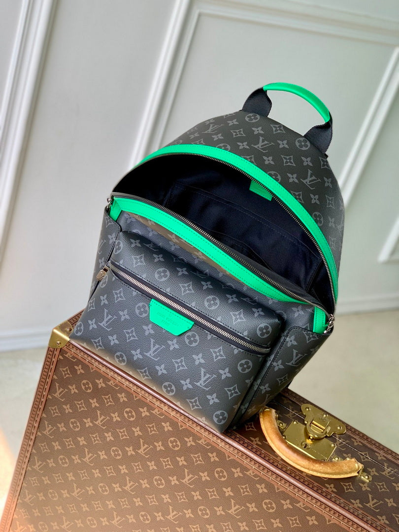 LV M25887 Louis Vuitton Discovery Backpack PM Bamboo Green