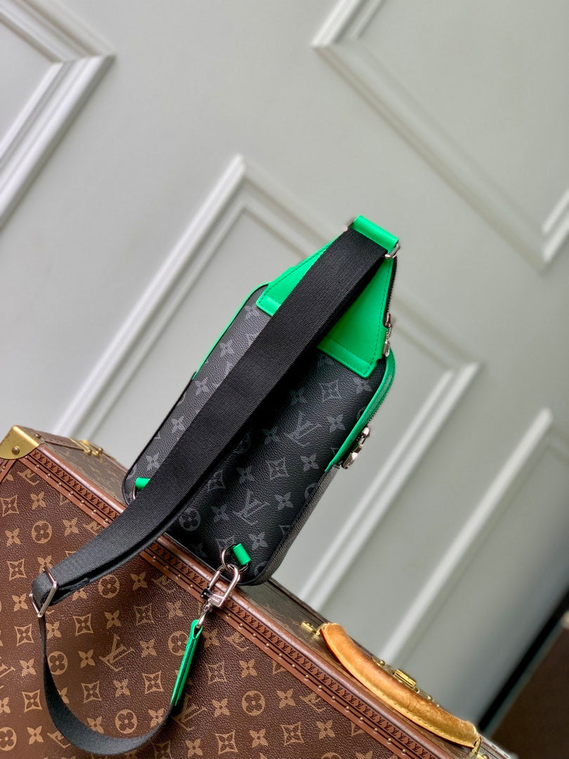 LV M25891 Louis Vuitton Avenue Slingbag PM Bamboo Green