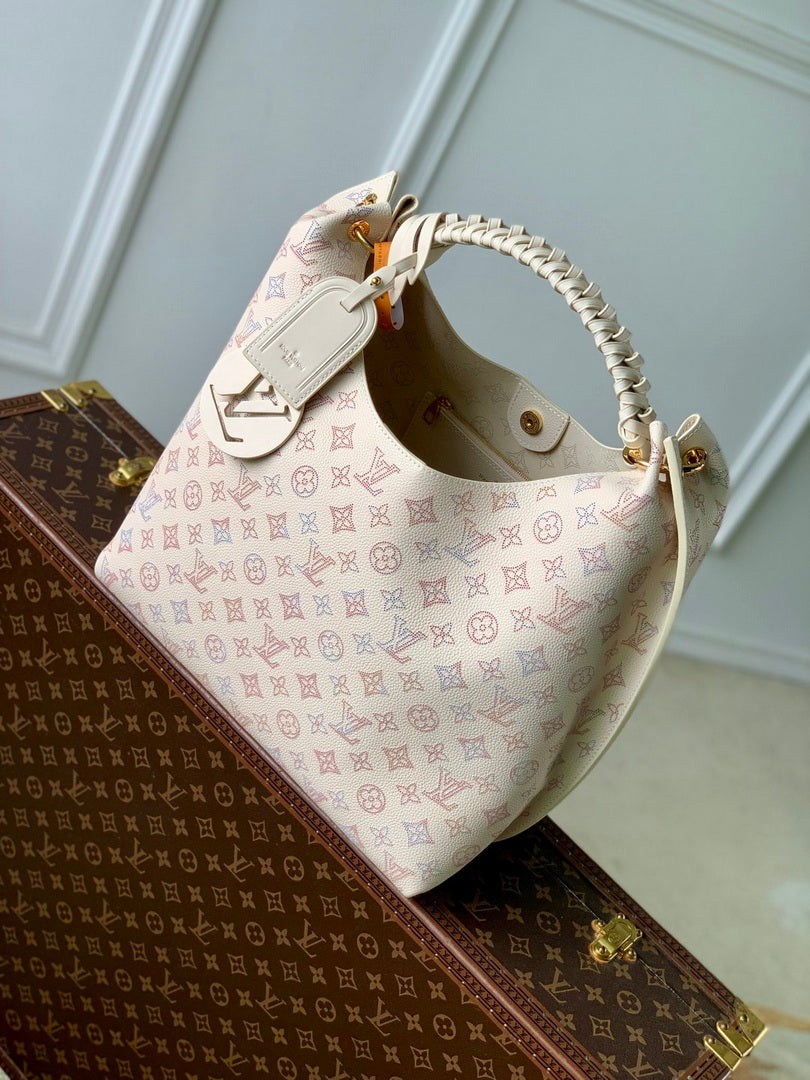 LV M25894 Louis Vuitton Carmel Handbag Dream Cream