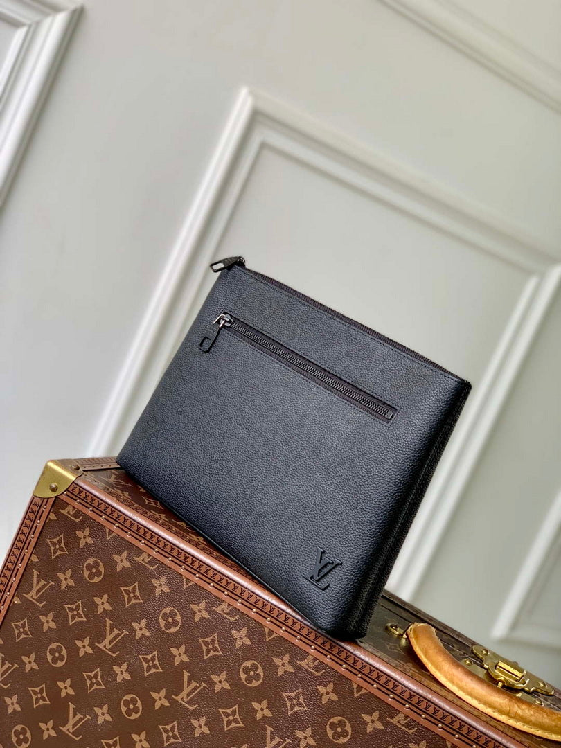 LV M25955 Louis Vuitton Takeoff Pouch Bag Black