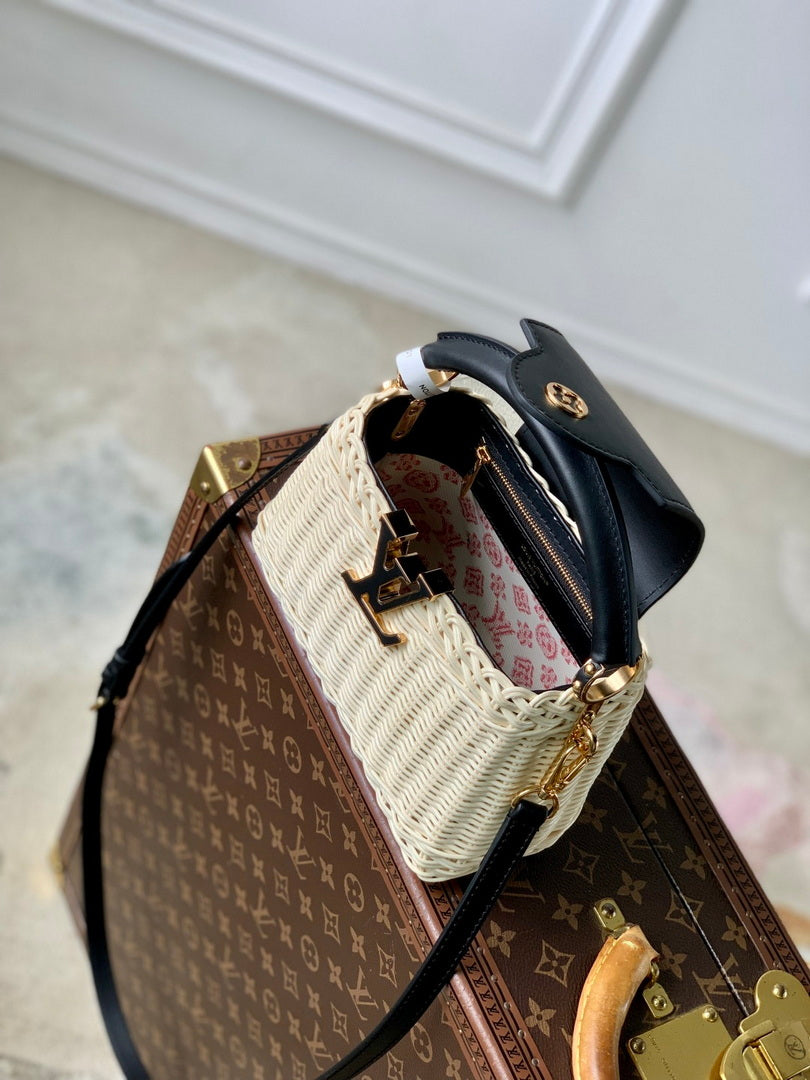 LV M26003 Louis Vuitton Capucines Mini Bag Black