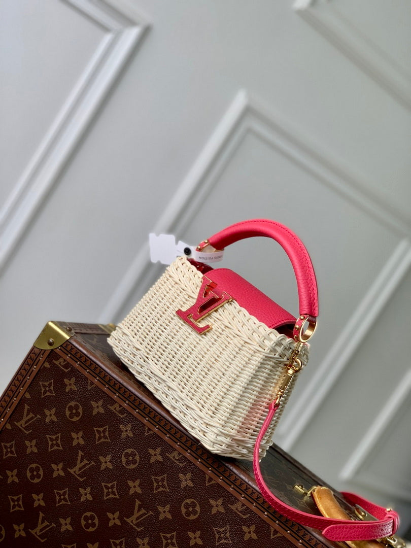 LV M26005 Louis Vuitton Capucines Mini Bag Pink