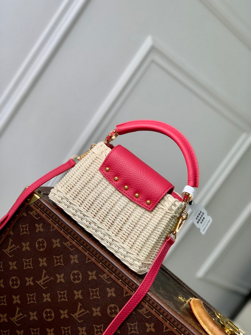 LV M26005 Louis Vuitton Capucines Mini Bag Pink