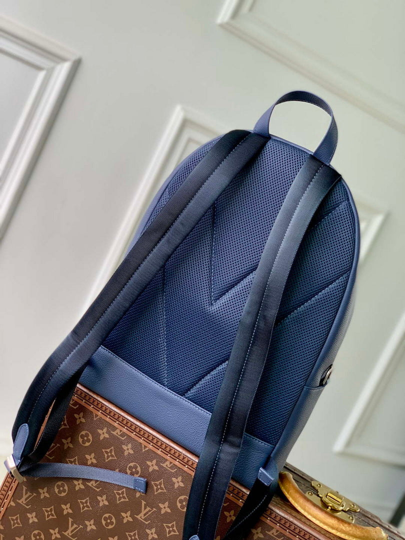 LV M26022 Louis Vuitton Discovery Work Backpack Navy Blue