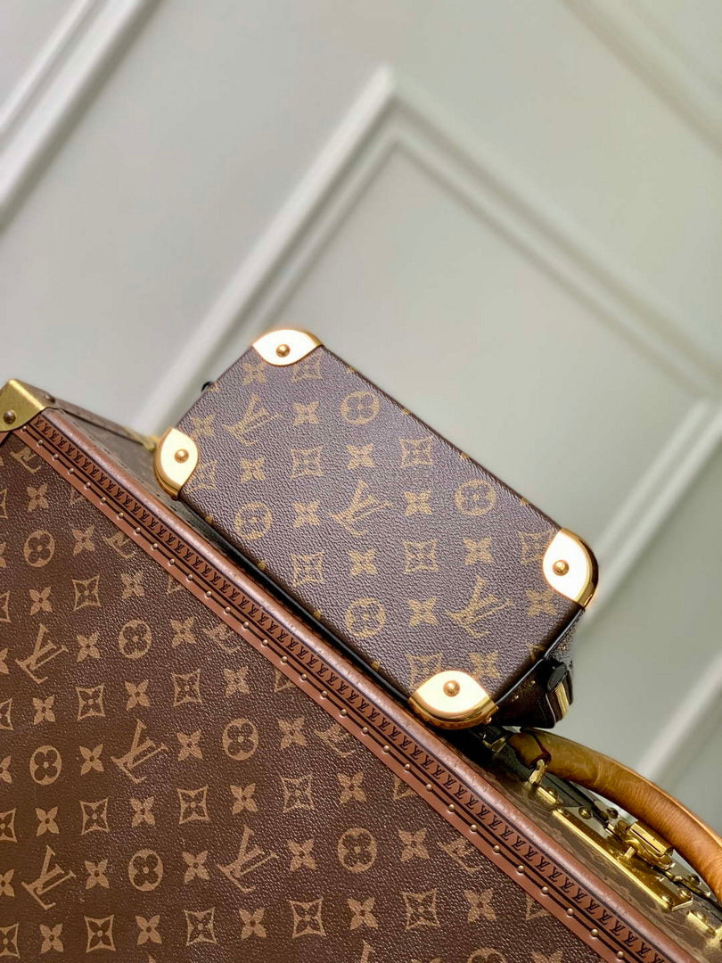 LV M26084 Louis Vuitton Alma Trunk BB Bag