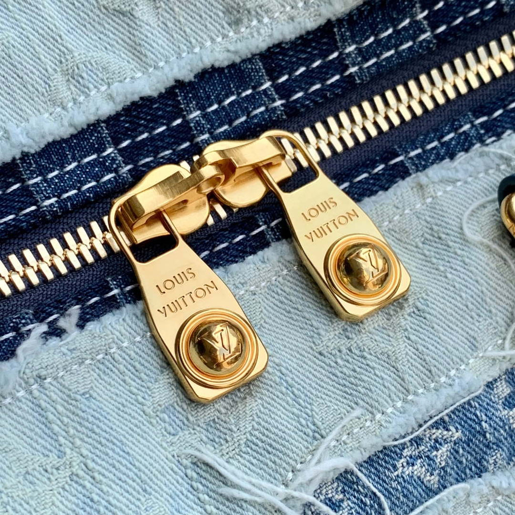 LV M26117 Louis Vuitton Keepall Bandouliere 50 Bag Blue