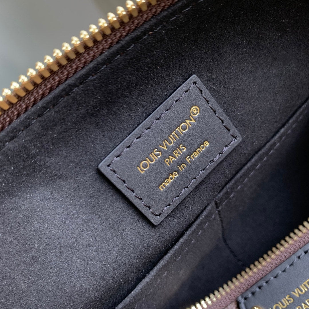 LV M26181 Louis Vuitton Speedy 25 Trunk Bag Monogram