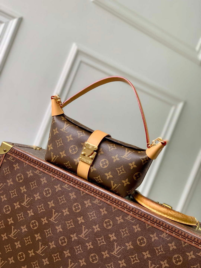 LV M26191 Louis Vuitton Pochette Mia Bag Monogram